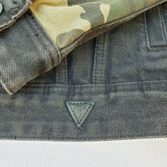New GUESS Dillon Varsity Camo Denim Jacket sz M - Picture 8 of 12